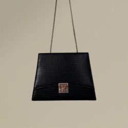 LUXE in Black - Image 2